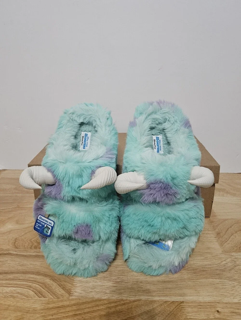 Crocs Monsters Inc Sulley